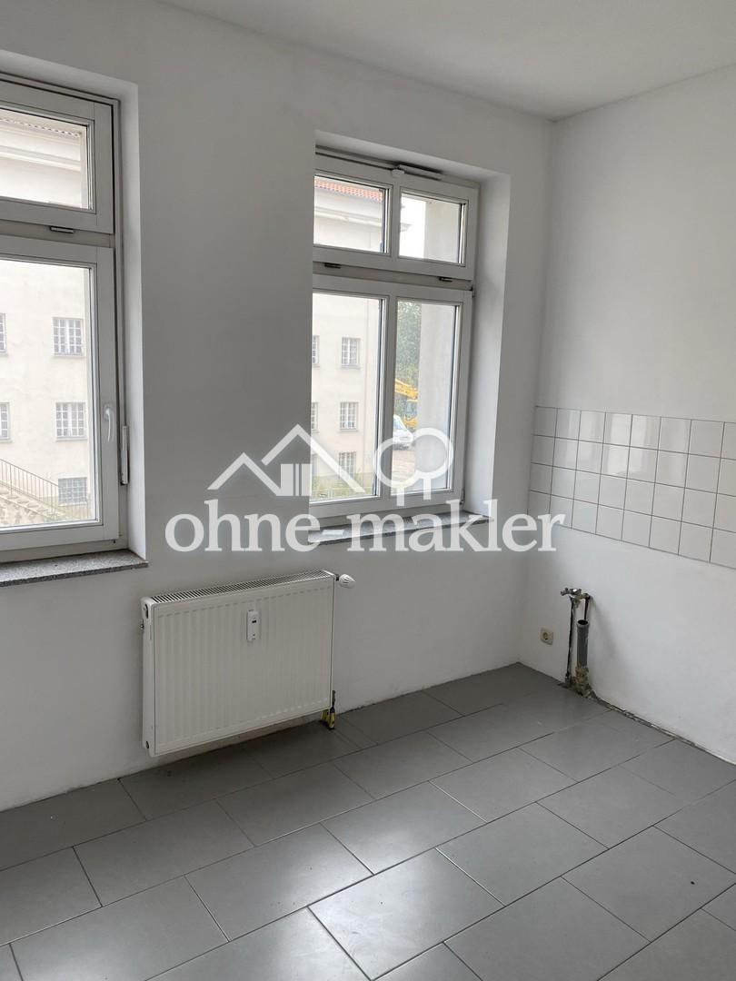 3-Raum-Wohnung in der Anklamer Straße / Nähe Theater zu vermieten - Photo 1