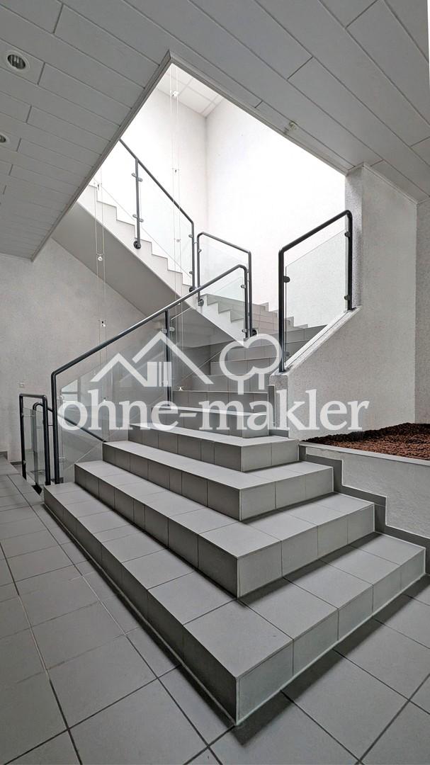 EG_Foyertreppe