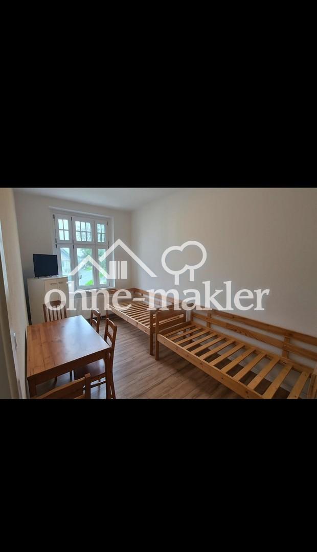 Wohn-/ Schlafzimmer