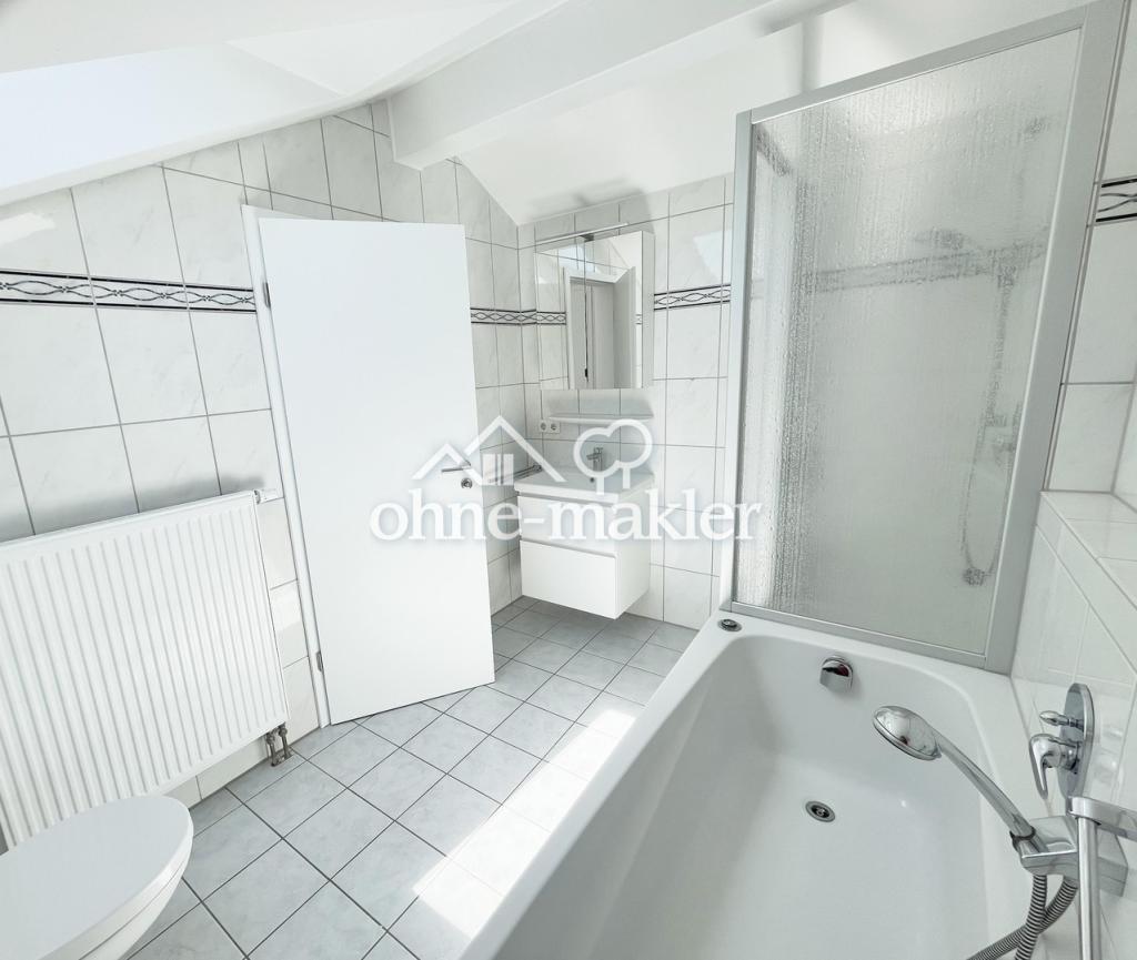Rodgebiet: Helle moderne grosszügige 3.5 Zimmer Maisonette Wohnung - Foto 1