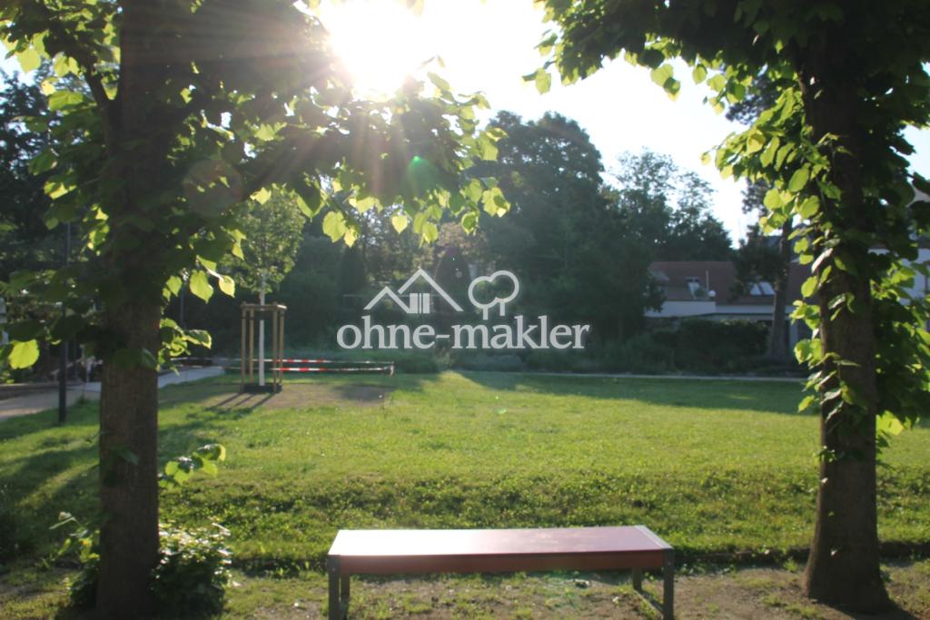 Stadtpark gegenüber