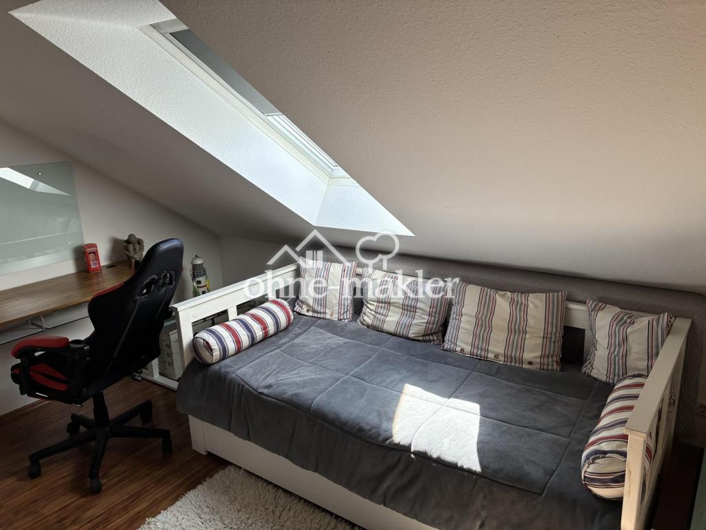 Möbliertes Wohnen über den Dächern von Dresden: Gehobene 3-Raum-Maisonette mit Vollausstattung - Photo 4