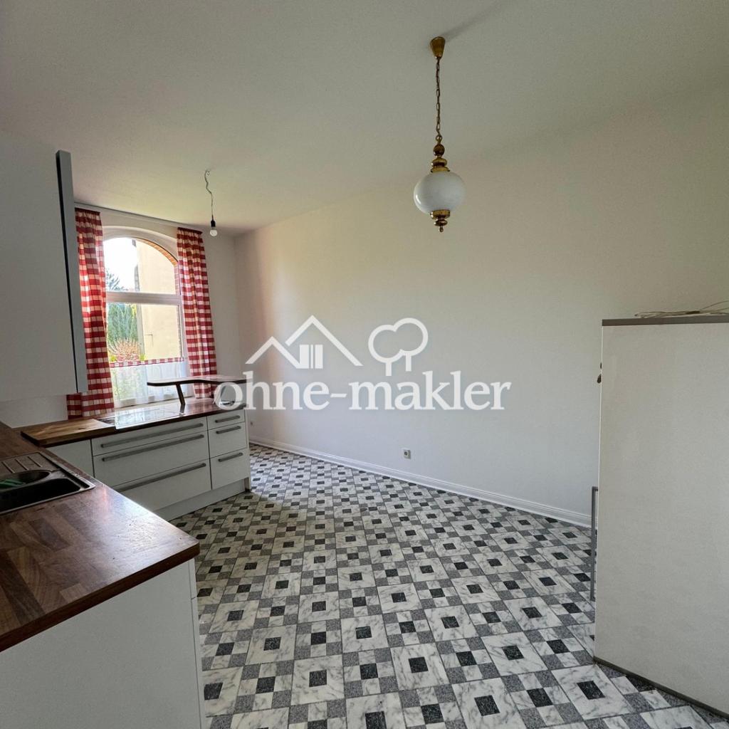 Schöne Altbau-4-Zimmer-Wohnung in Dreiparteienhaus - Photo 5