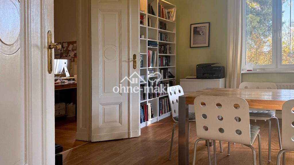 Esszimmer 4