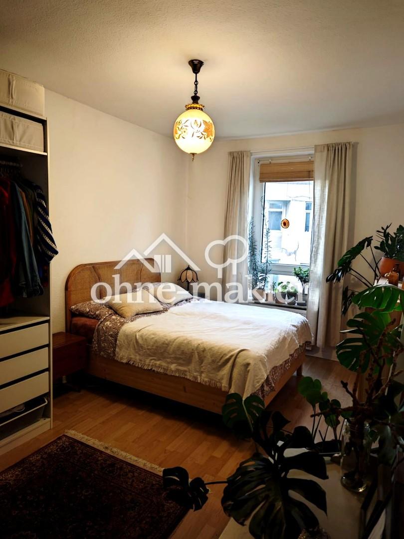 Zentrumsnahe großzügige 3-Zimmer Altbauwohnung mit Balkon - Photo 4