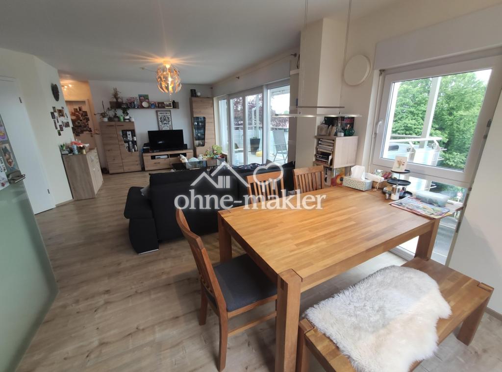 Zentrale Maisonette-Wohnung mit Sonnenbalkon im Niedrigenergiehaus - Foto 2