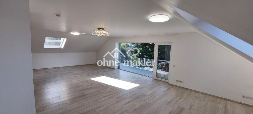 Lichtdurchflutete Luxuriöse Wohnung mit großem Balkon - Foto 3