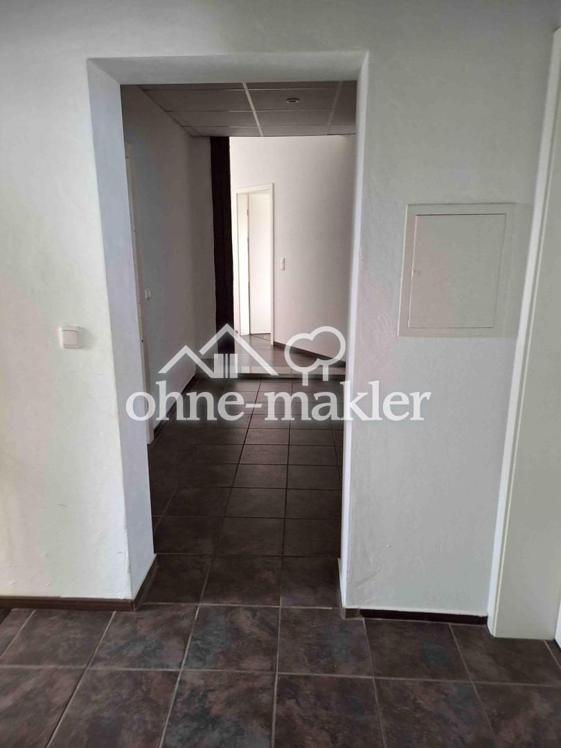 Blick Raum 4 nach Raum 7