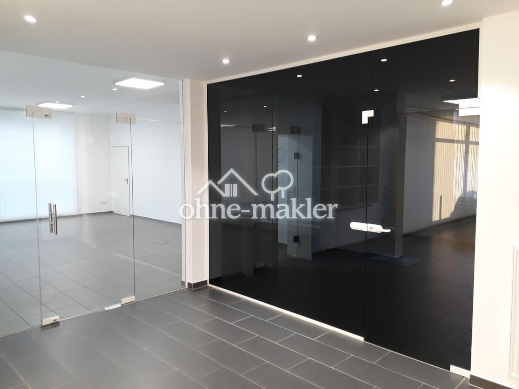 Flur / Ganzglas-Türanlagen