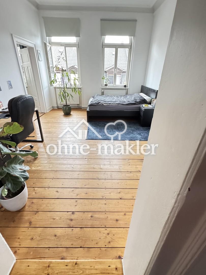 Schöne modernisierte Altbauwohnung mit Dielen und EBK, nähe Theater - Foto 3