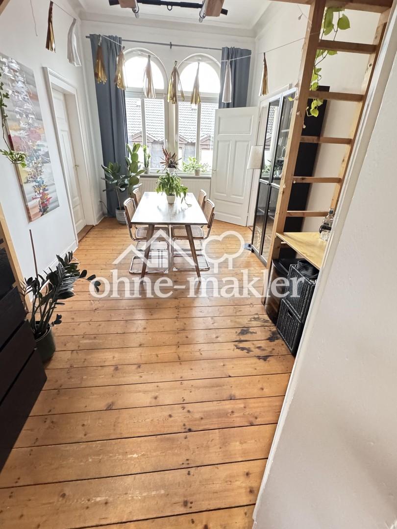 Schöne modernisierte Altbauwohnung mit Dielen und EBK, nähe Theater - Foto 2