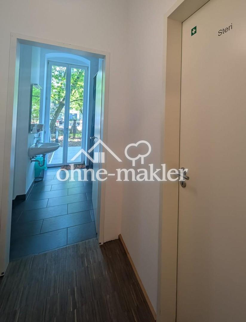 Zugang zum Sanitärbereich