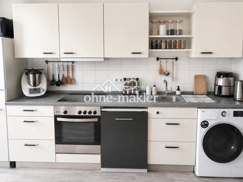 Exklusiv: gepflegte 3-Zimmer-Wohnung mit Balkon, unverbautem Blick, schöner Garten - Foto 4