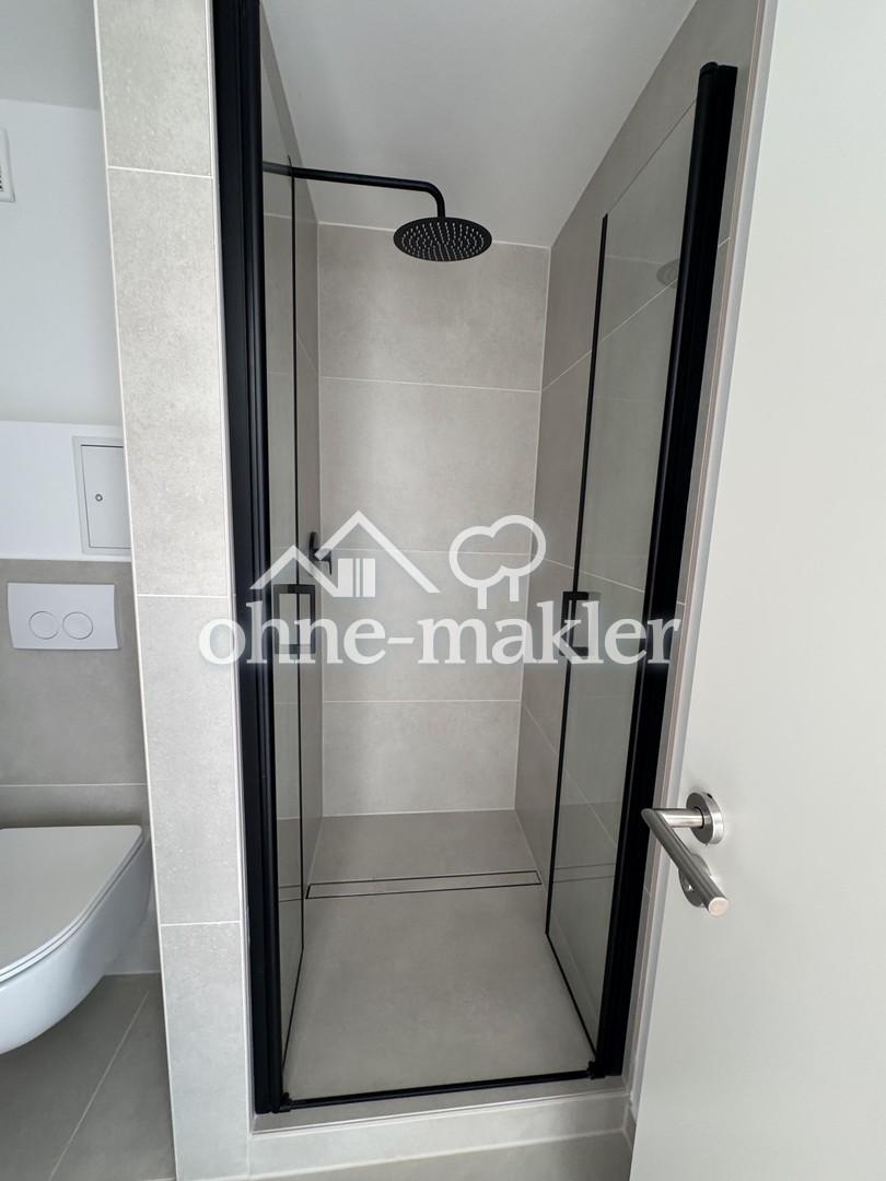 Vollmöblierte 1-Zimmer-Wohnung mit großer Dachterasse - Photo 4
