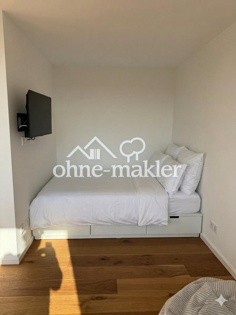 Vollmöblierte 1-Zimmer-Wohnung mit großer Dachterasse - Photo 3