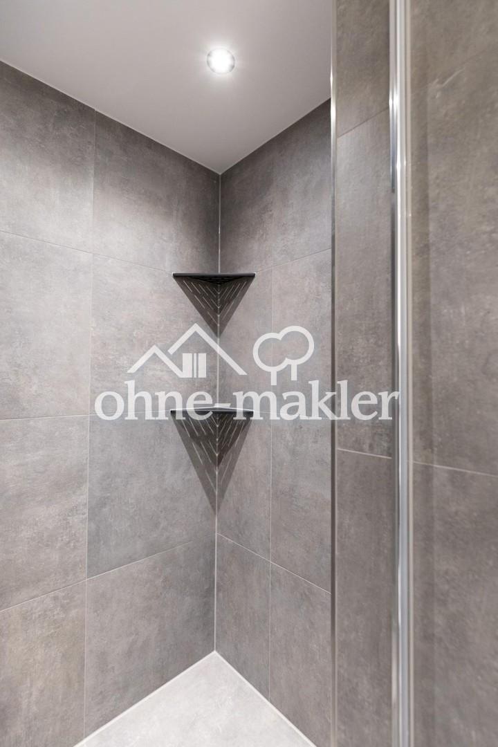 Erstbezug nach Sanierung 3 Zimmer Wohnung mit Balkon - Photo 4