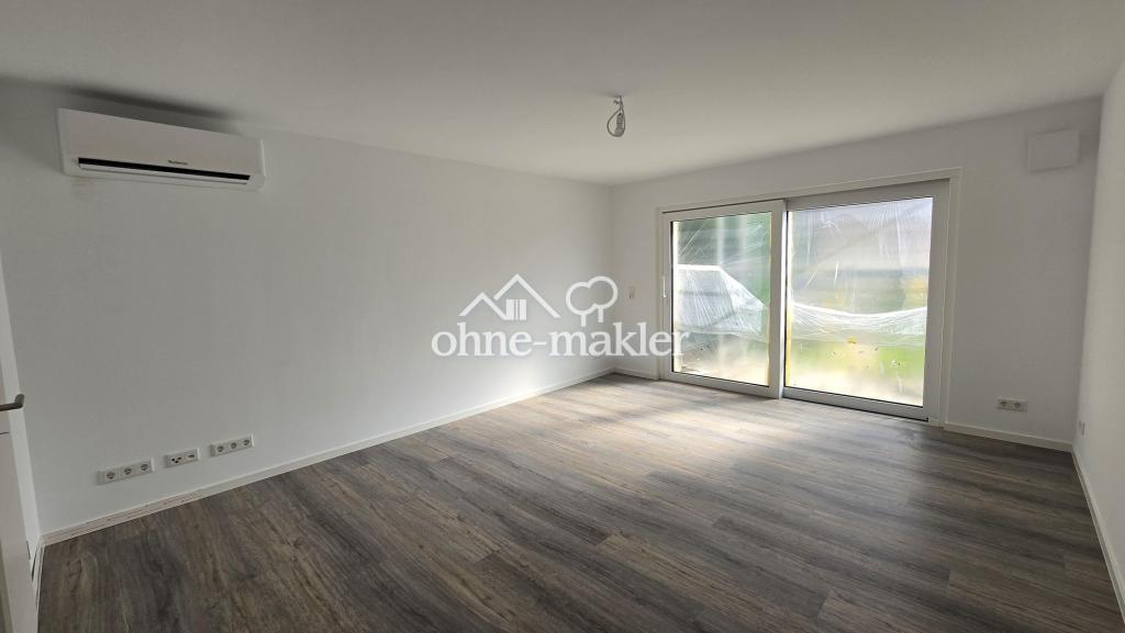 Erdgeschosswohnung mit Garage und Garten, kernsaniert mit gehobener Ausstattung im Erstbezug - Photo 1