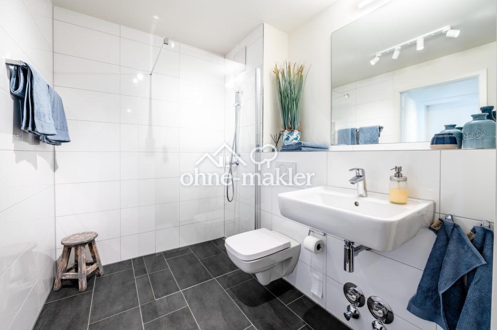 +++ TOP-MODERNE 3-Zimmer-Wohnung 71.00 qm, AUFZUG / GARTEN / TG, direkt am RHEIN-MAAS KLINIKUM +++ - Photo 5