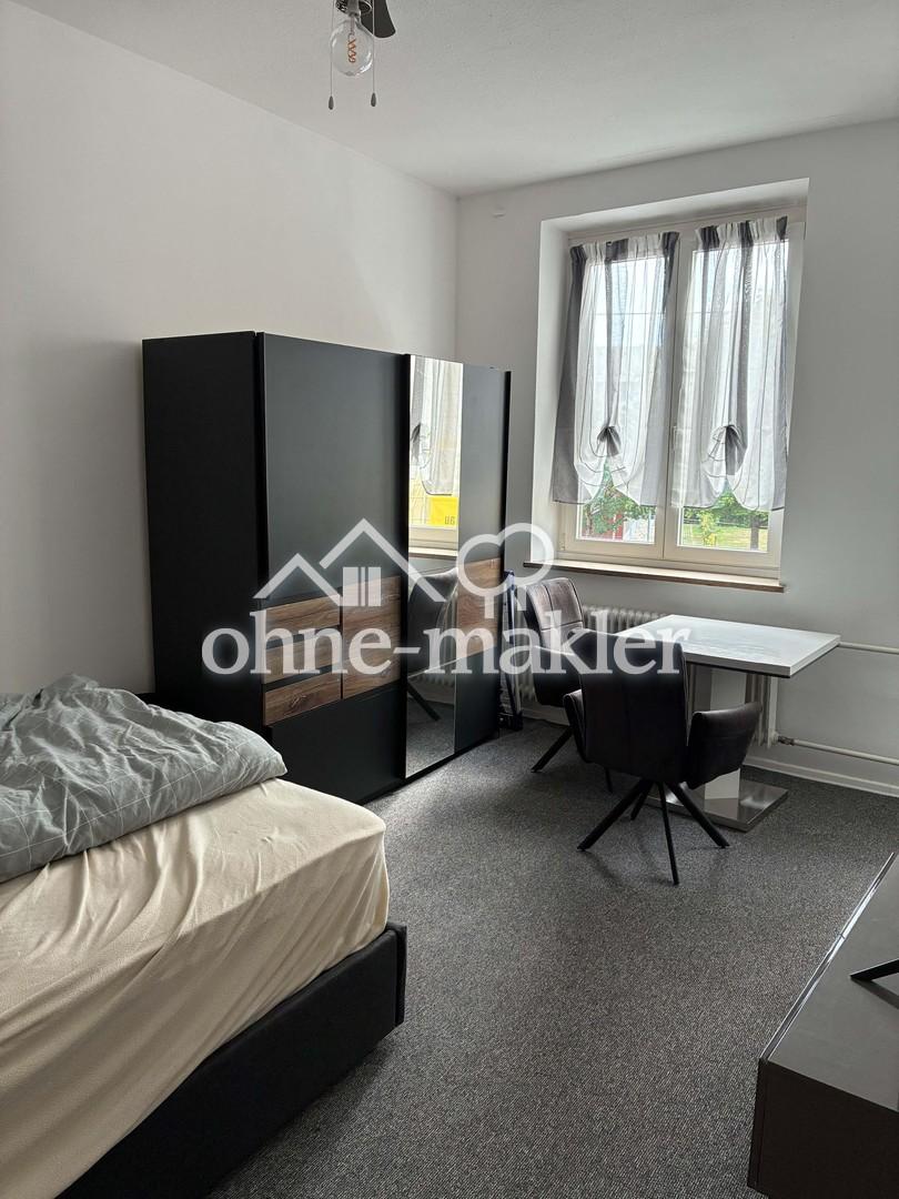 Gepflegtes, helles Apartment stadtnah und verkehrsgünstig gelegen, teilmöbliert - Photo 3