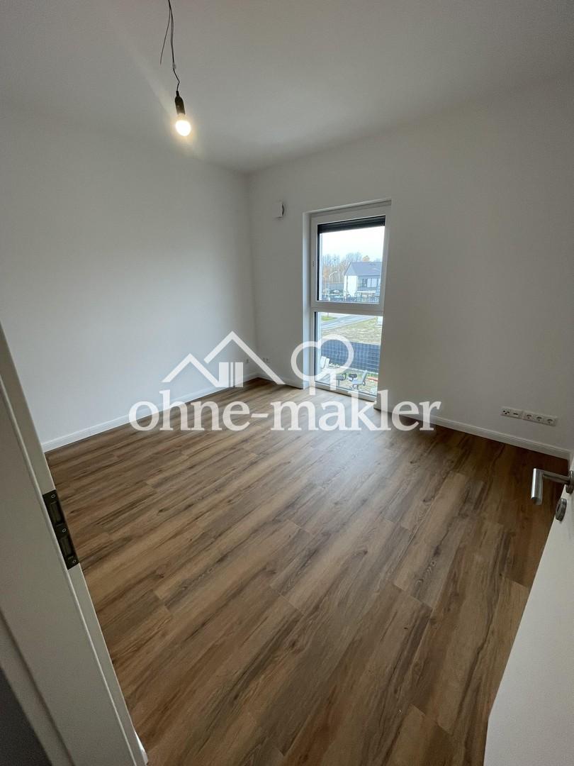 Ruhig & modern: Neubau-Doppelhaus mit Garten in Rousseau-Park - Foto 2