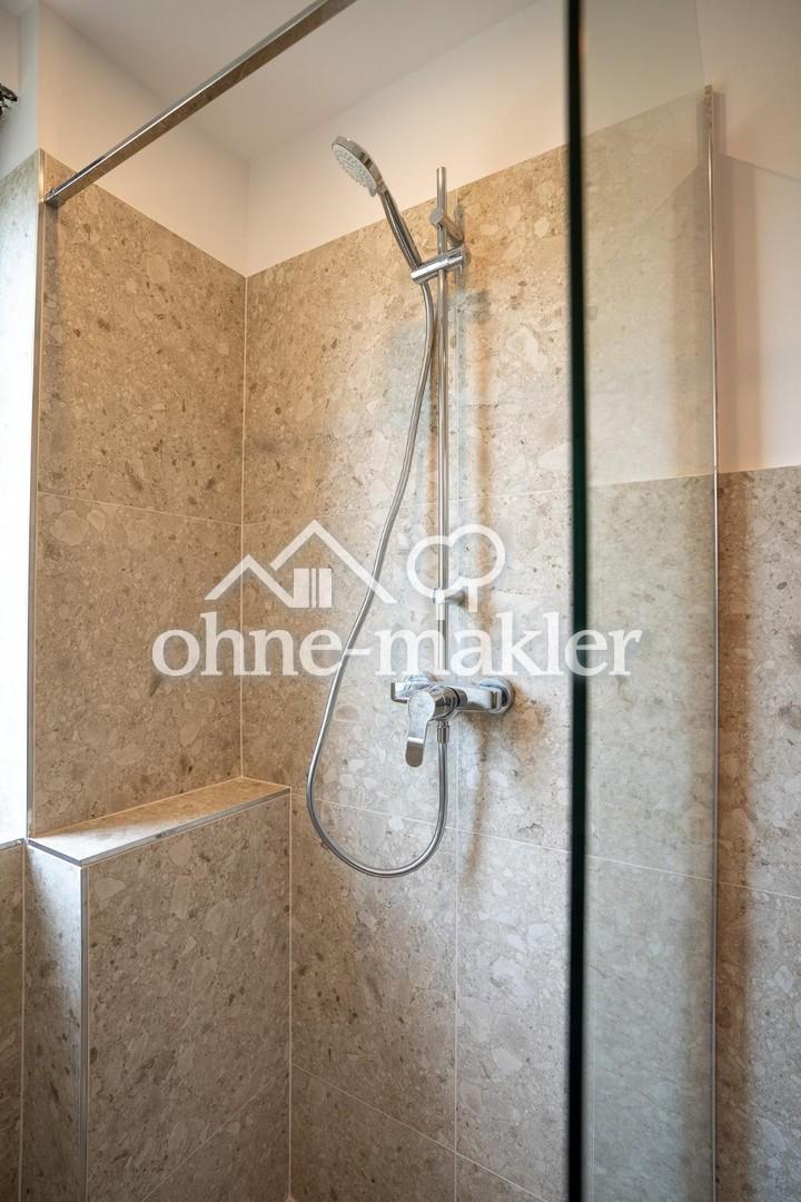 Modernes, möbliertes WG-Zimmer in Nürnberg mit Internet - Foto 5