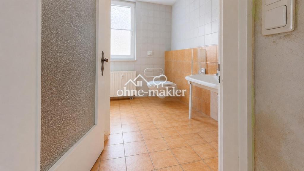 Renovierte 3 1/2-Zimmer-Erdgeschosswohnung mit Einbauküche, Bad und Gäste-WC in Nordstemmen - Foto 2