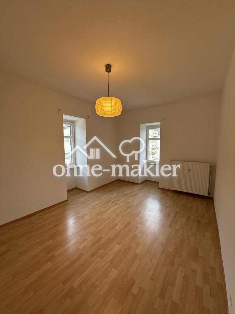 Charmante 3-Zimmer-Wohnung in ruhiger Jugendstilvilla - frisch Renoviert, neue Einbauküche - Photo 2