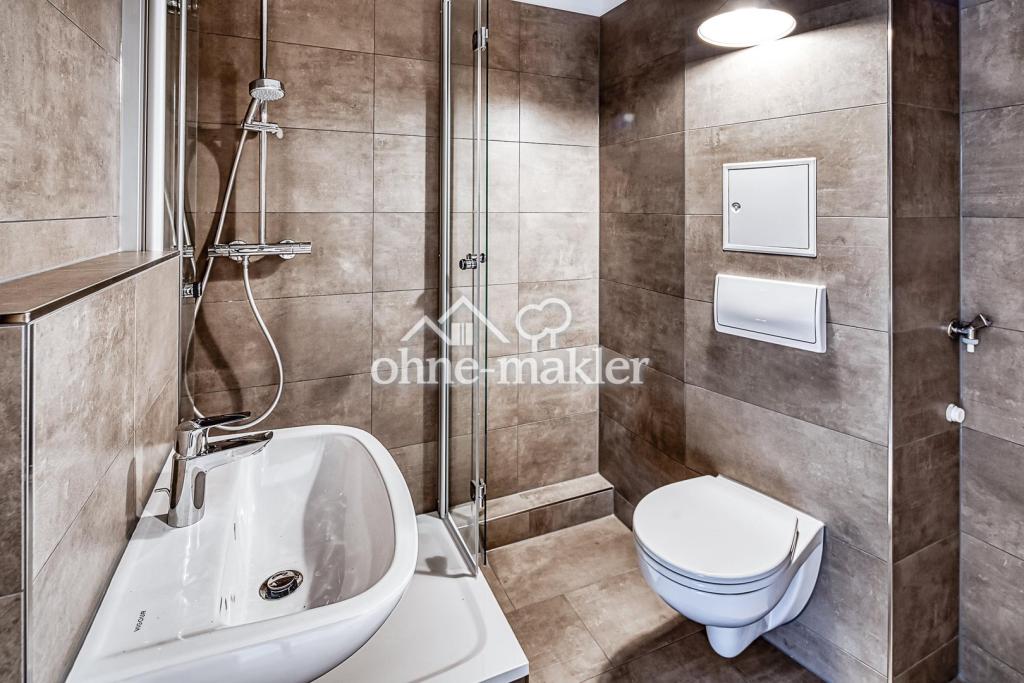 Wohnen mit LIFT – Erstbezug – alles NEU! ☀️ Top 1-Zimmer-Wohnung neue Einbauküche & Balkon - Photo 2