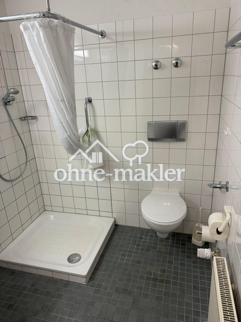 Sonnige Doppelzimmer mit herrlicher Aussicht für monatliche Vermietung - Foto 3