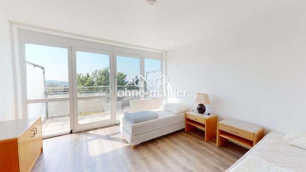 Sonnige Doppelzimmer mit herrlicher Aussicht für monatliche Vermietung - Foto 2