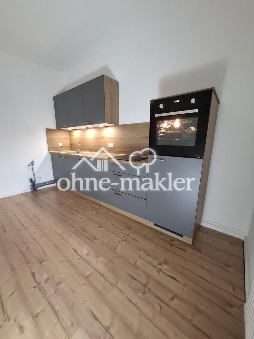 Zentral gelegen, Neu: Renoviert,Böden,Fenster & Einbauküche,inkl.KFZ Stellplatz,Wärmegedämmt - Foto 3