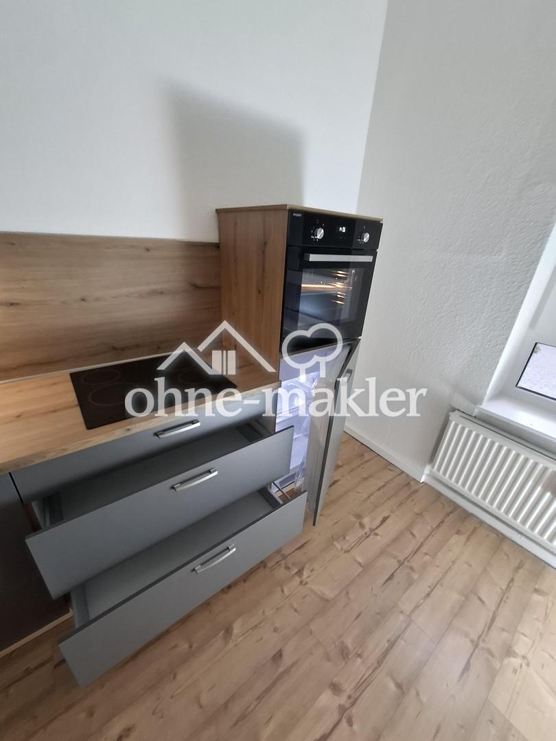 Zentral gelegen, Neu: Renoviert,Böden,Fenster & Einbauküche,inkl.KFZ Stellplatz,Wärmegedämmt - Foto 2