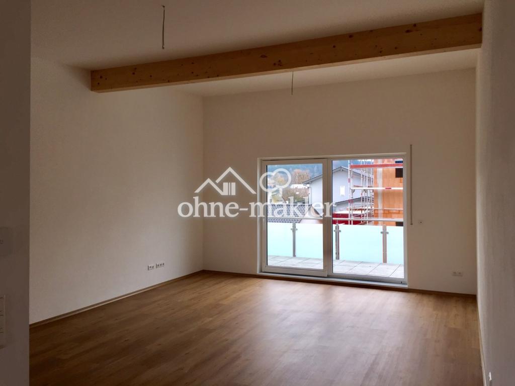 Großes helles Apartment mit Balkon zu vermieten - Photo 1