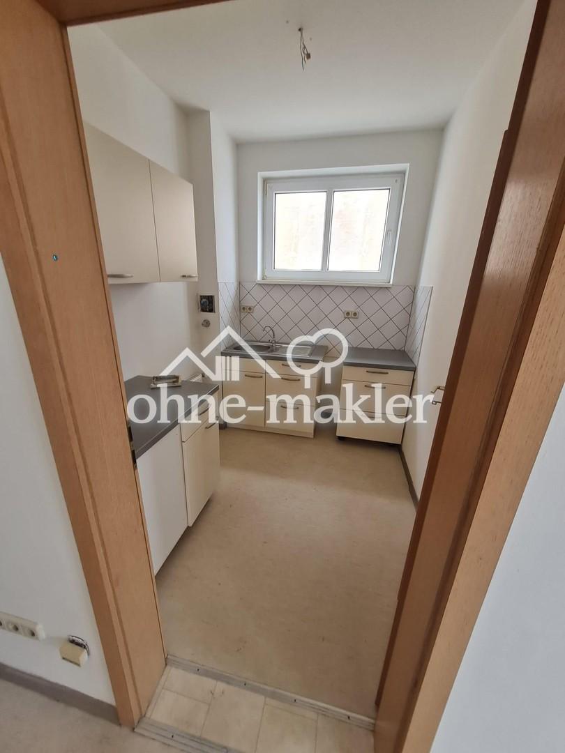 Frisch renovierte 3-Zimmer-Wohnung und Keller in Magdeburg-Westerhüsen - Photo 1