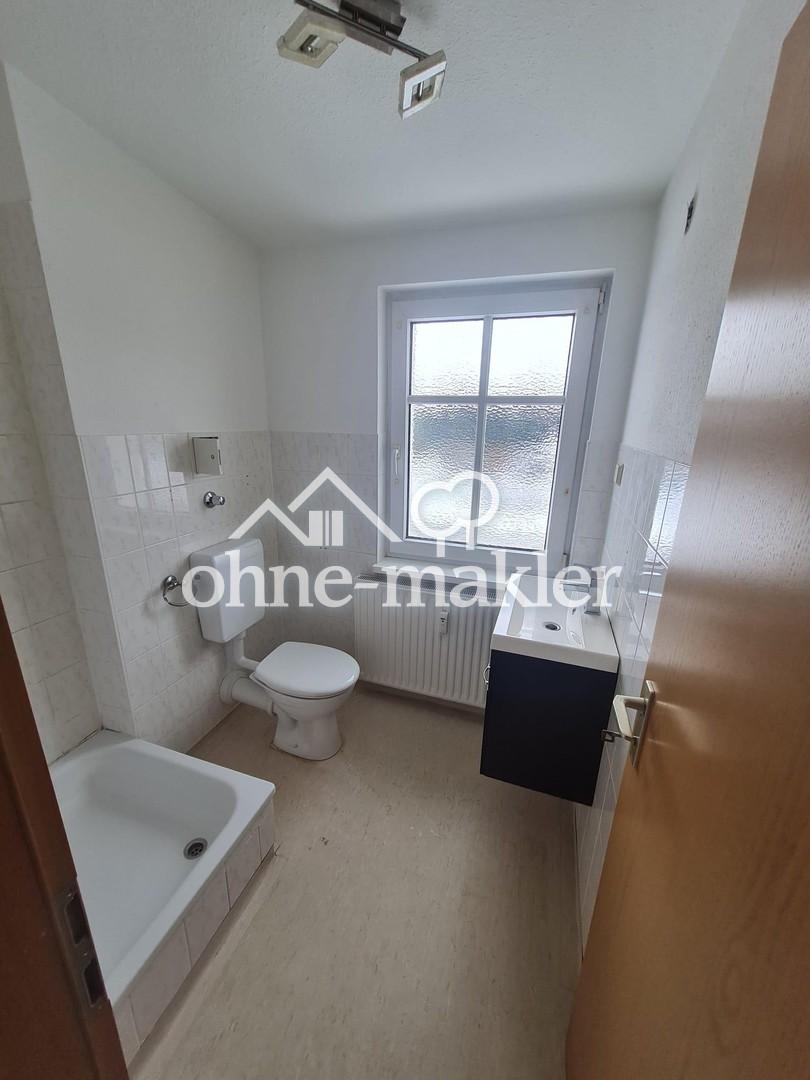 Frisch renovierte 3-Zimmer-Wohnung und Keller in Magdeburg-Westerhüsen - Photo 2