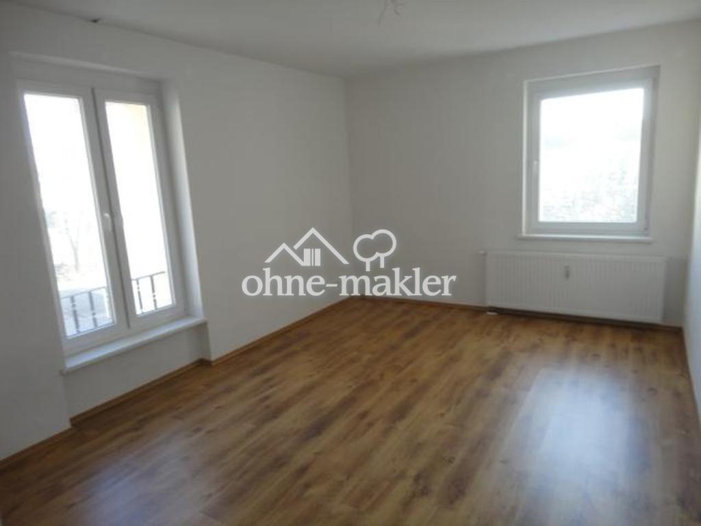 Hochwertige und schöne 4-Raumwohnung in guter Lage mit Wintergarten - Foto 1