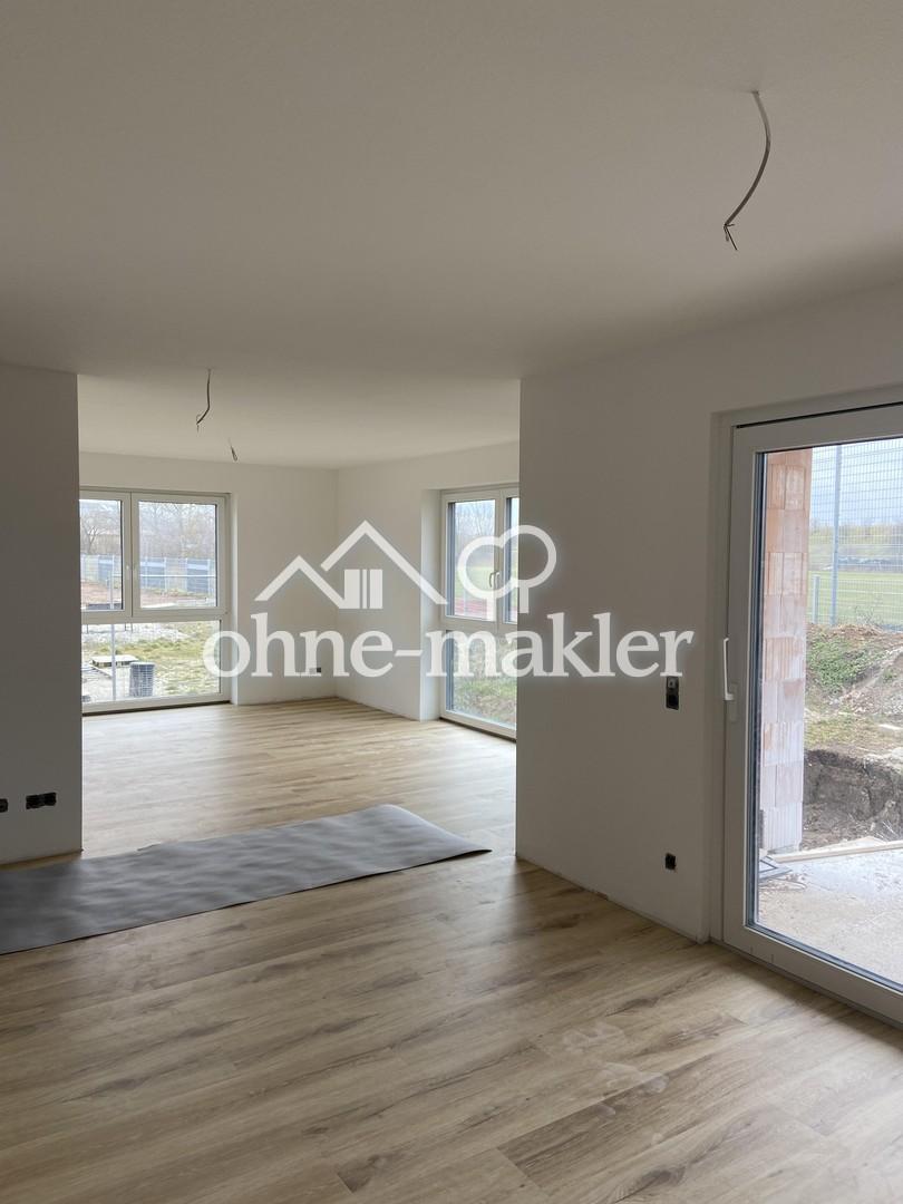 Neubau – Erstbezug 01.03.2026 | Hochwertige 2-Ebenen-Wohnung mit Garage in Toplage „Im Spitalgarten“ - Photo 4