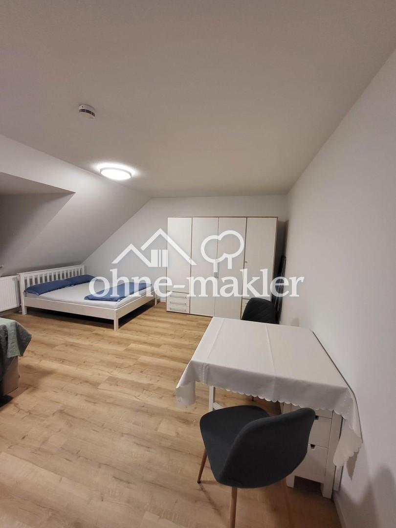 Frisch sanierte, möblierte, geräumige 1-Zimmer Wohnung in Neumarkt i.d.OPf. - Photo 3