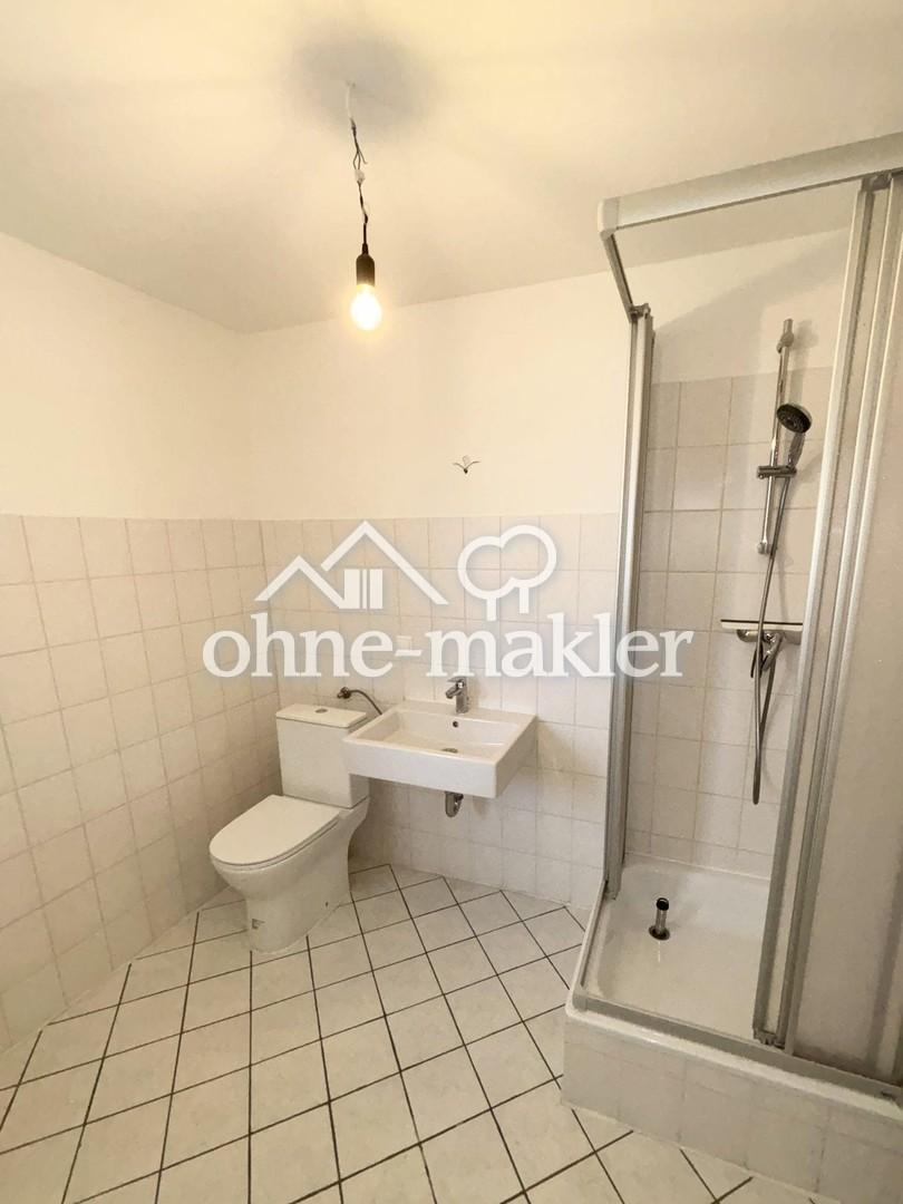 GROSSE 3 ZIMMER MAISONETTEWOHNUNG MIT EINBAUKÜCHE IM ZENTRUM VON MAGDEBURG - Foto 4