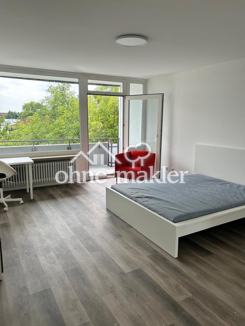 FRAUEN -Premium-WG am St.-Ulrich-Platz – Voll möbliertes Zimmer mit Balkon – Wohnen auf Zeit möglich - Foto 3