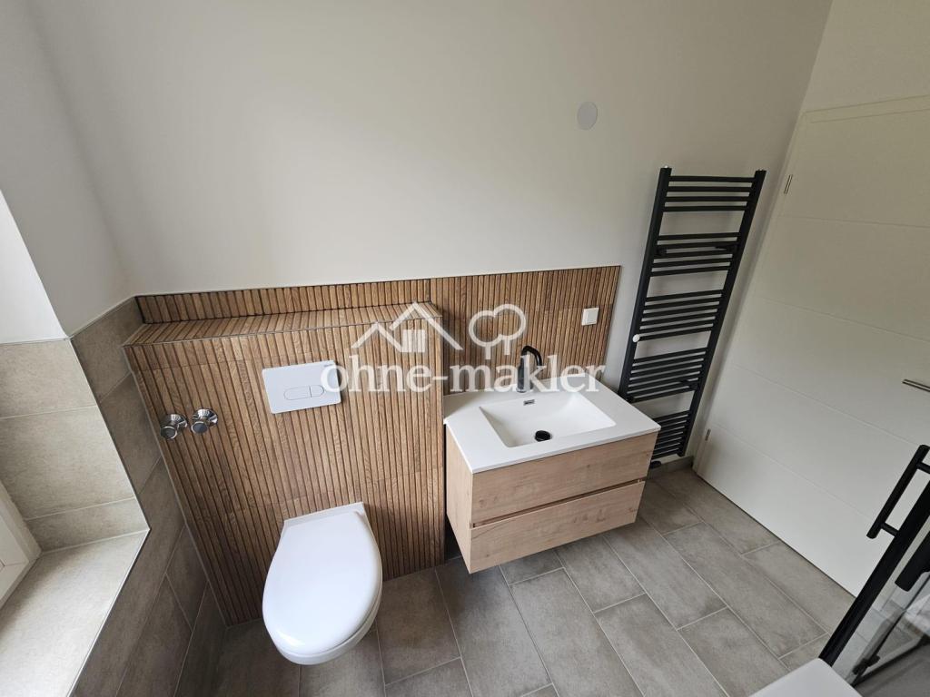 Stilvolle 2-Zimmer-Wohnung mit Regendusche, Badewanne & hochwertiger Ausstattung in Bernau - Photo 3