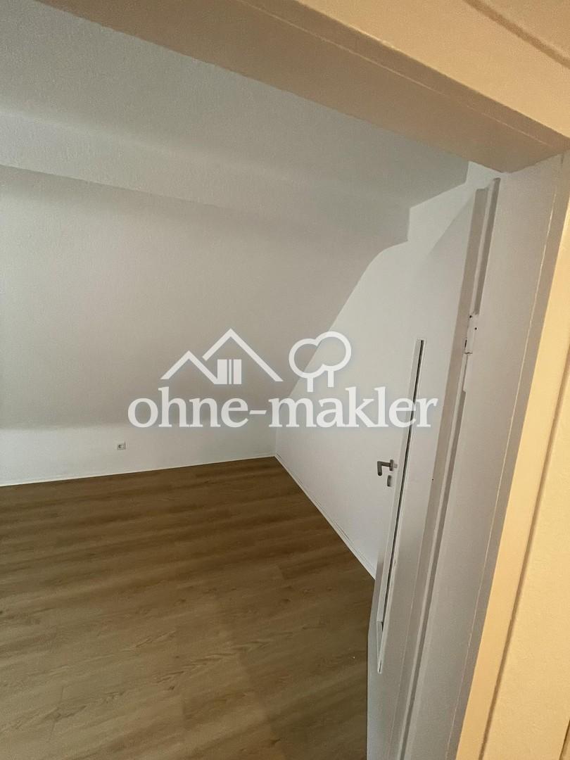 4-Zimmer Dachgeschosswohnung vollständig saniert - Foto 1