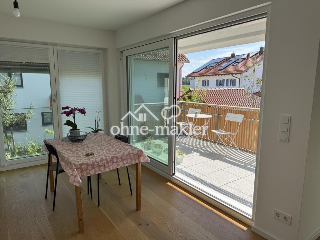 Exklusive 3-Zimmer Wohnung mit Balkon und Einbauküche in Bestlage - Photo 3