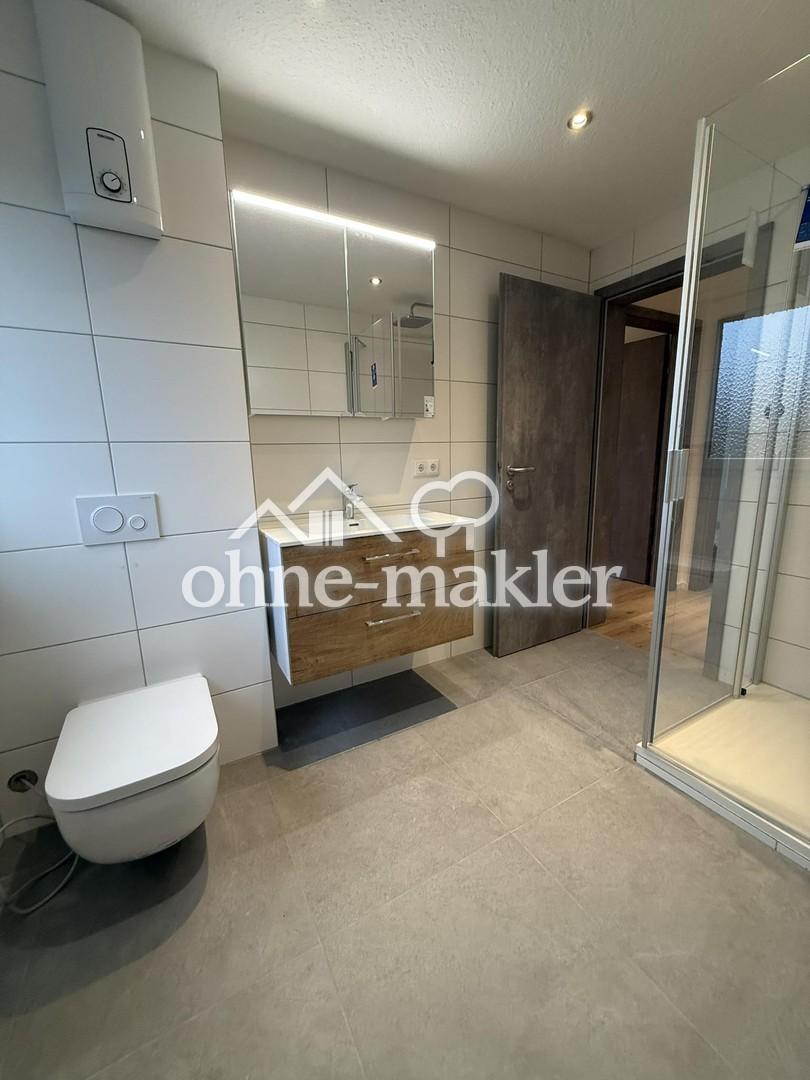 TOP-Sanierte 5-Zimmer Wohnung in Oberkotzau - Photo 5