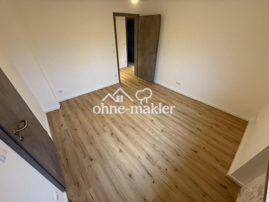 TOP-Sanierte 5-Zimmer Wohnung in Oberkotzau - Photo 3