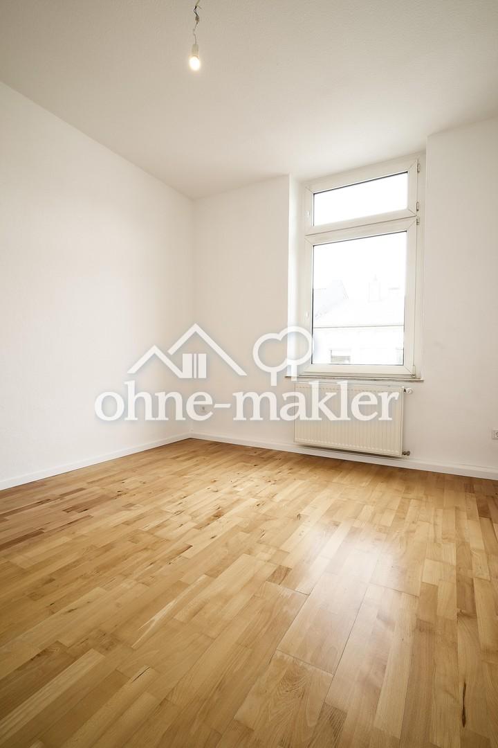 3,5-Raum-Altbauwohnung mit Balkon und Einbauküche zwischen Wilhelmplatz und Wasserbahnhof - Foto 5