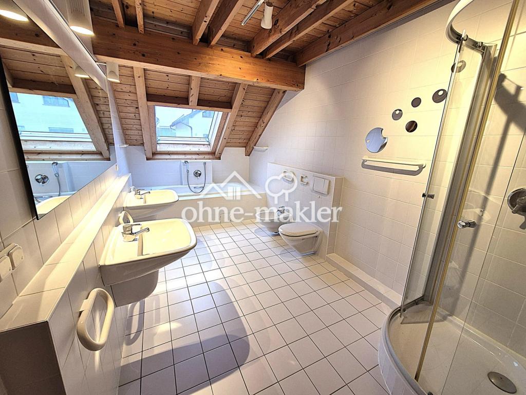 Frankfurt-Süd, außergewöhnliches schönes Haus mit großem Garten, Garage, EBK und Sauna. - Foto 5