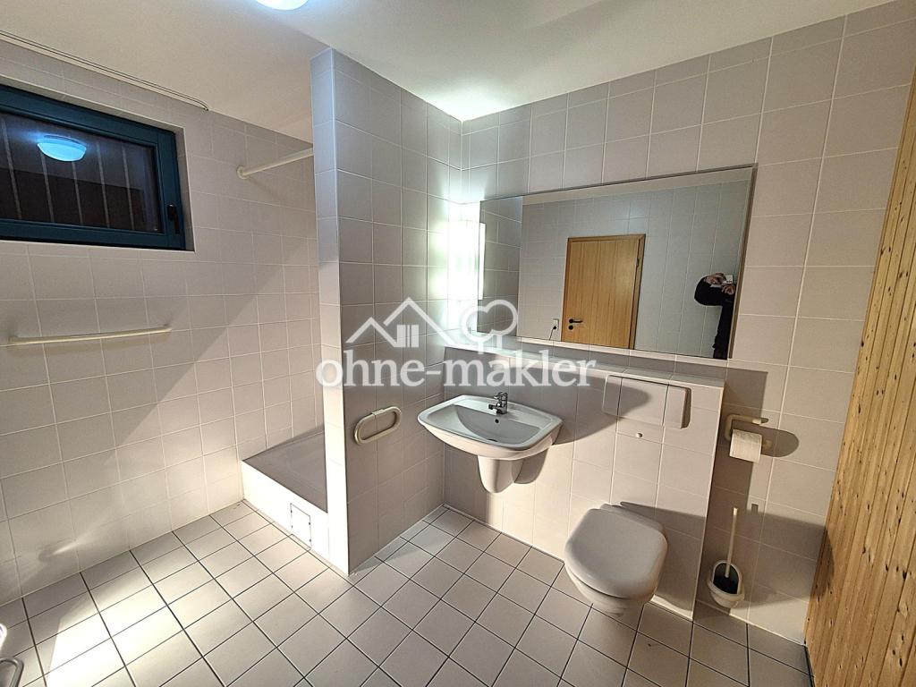 Frankfurt-Süd, außergewöhnliches schönes Haus mit großem Garten, Garage, EBK und Sauna. - Foto 4