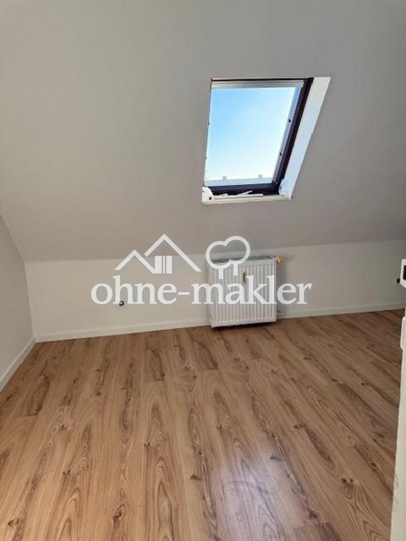 2ZKB DG Wohnung - mit Pantryküche - Photo 2