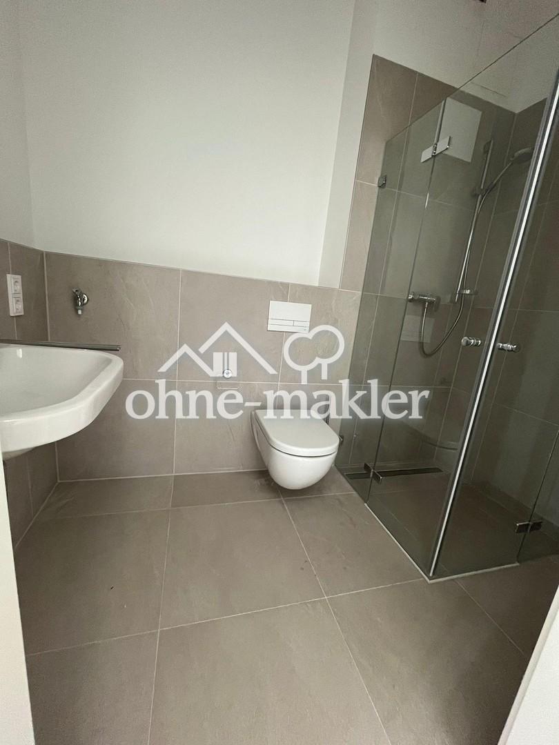 *Ein Monat mietfrei***Charmante 2-Zimmer-Wohnung mit Einbauküche und Terrasse G1-00-02 WE 0.45 - Photo 3